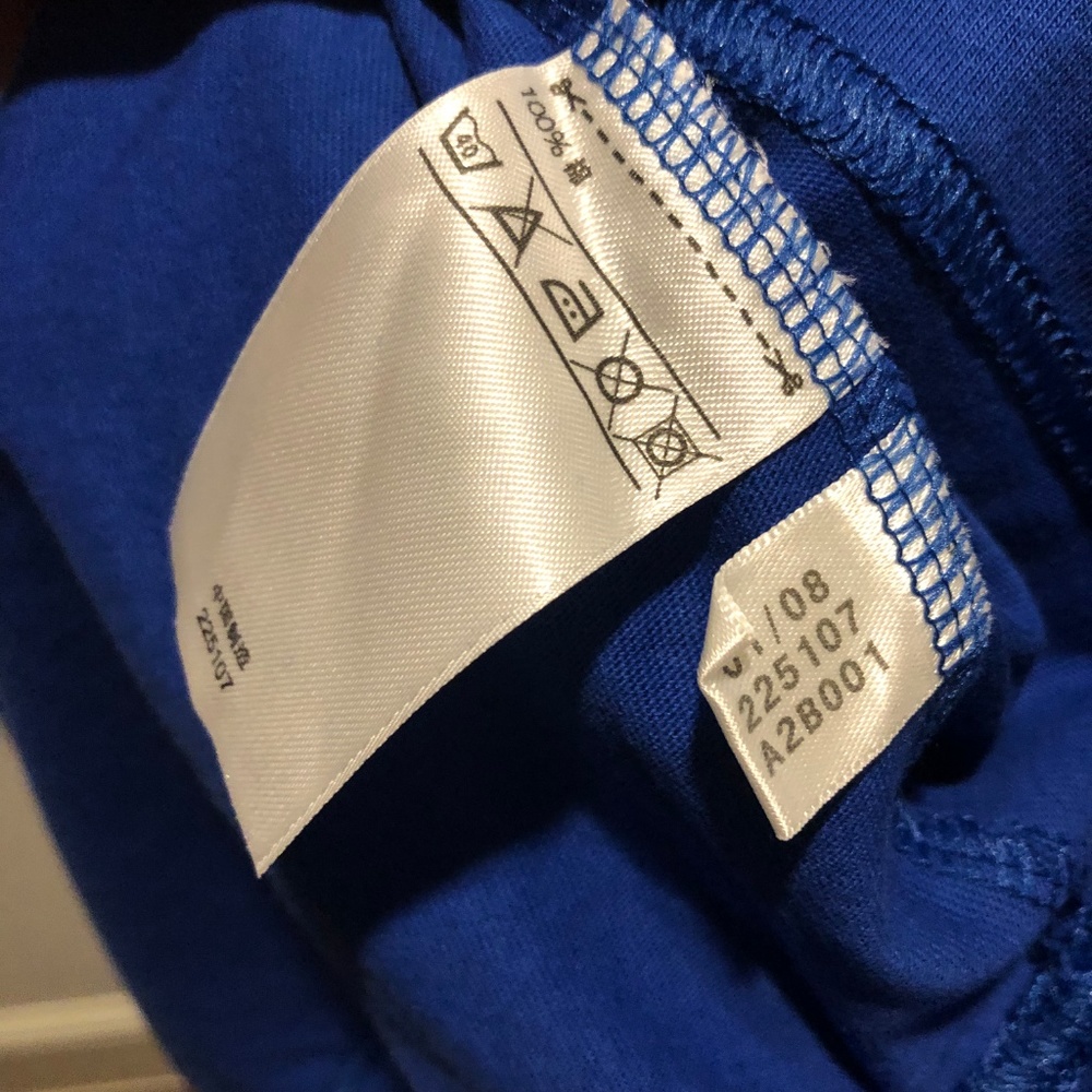 Oversized Adidas Basketball Shirt - Picture 2 of 3